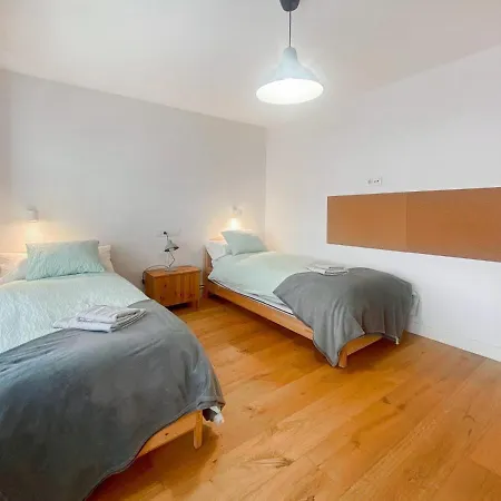 Housingcoruna Plaza De Vigo